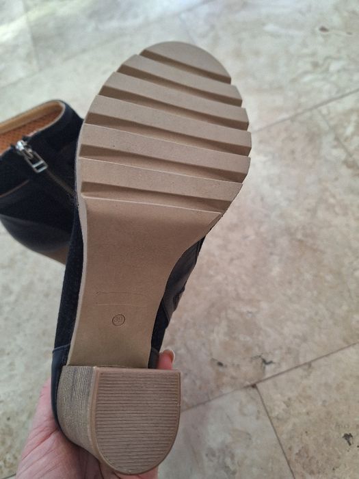 Летни боти от естествен велур