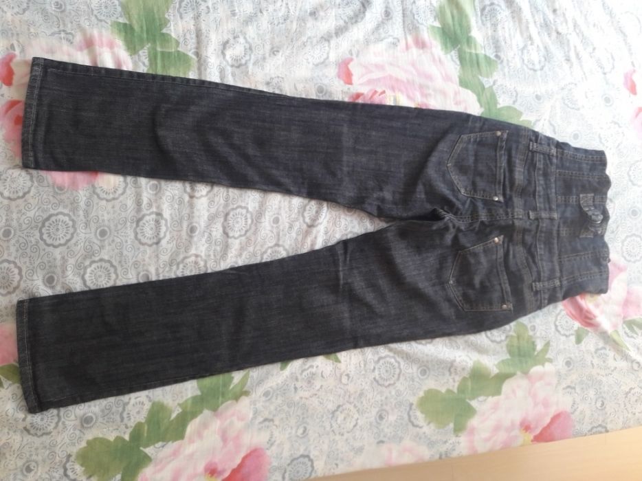 Дънки с висока талия