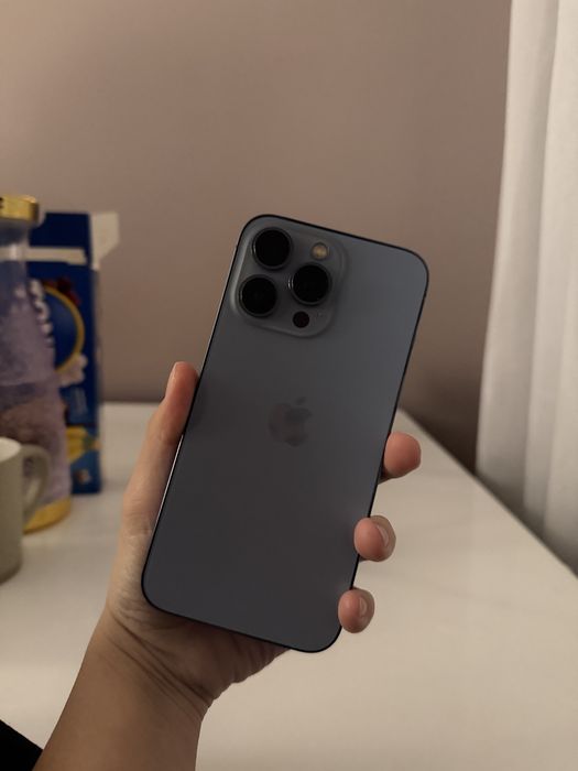 продам iphone 13 pro