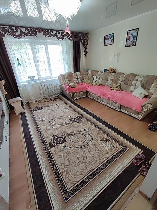 Продается 2-комн (7-43, 1 эт)