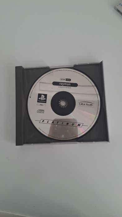 Продам ps 2   оригиналь