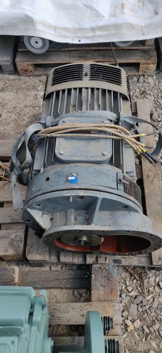 Motor electric trifazat, 126kW, 1475rpm, 380V