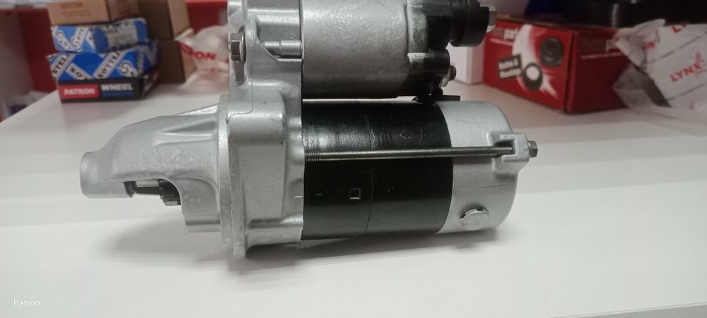 Стартер для автомобилей Хонда