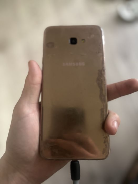 Самсунг J4 андрой все торг нету