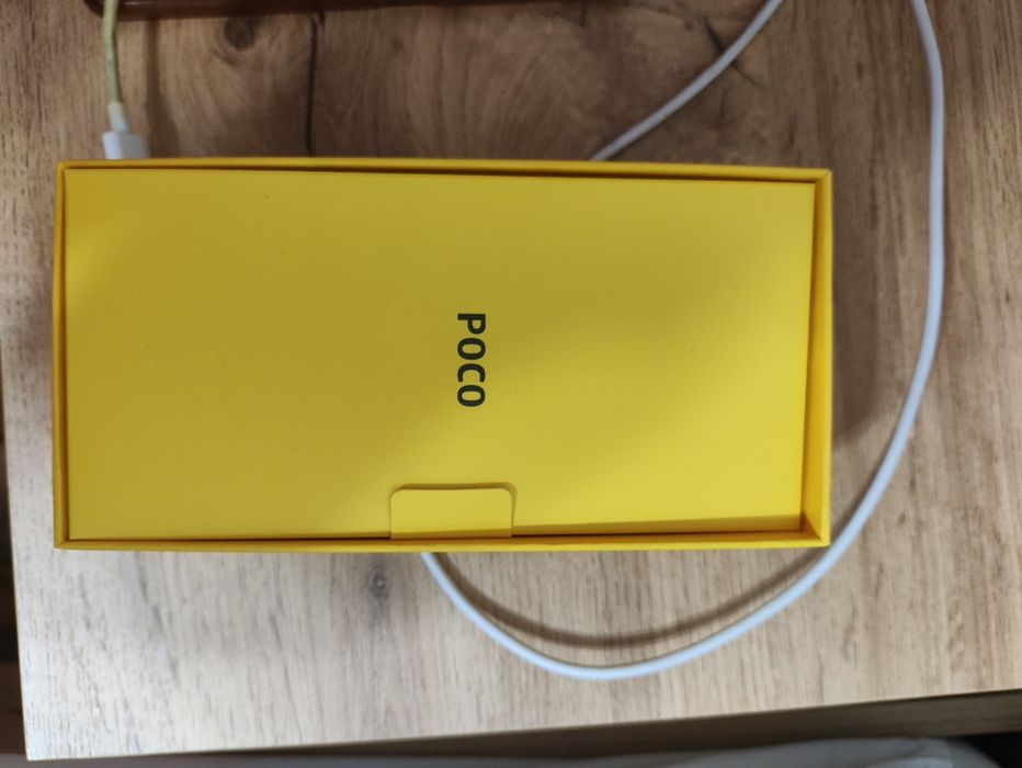 Продавам Poco M3 pro 5G