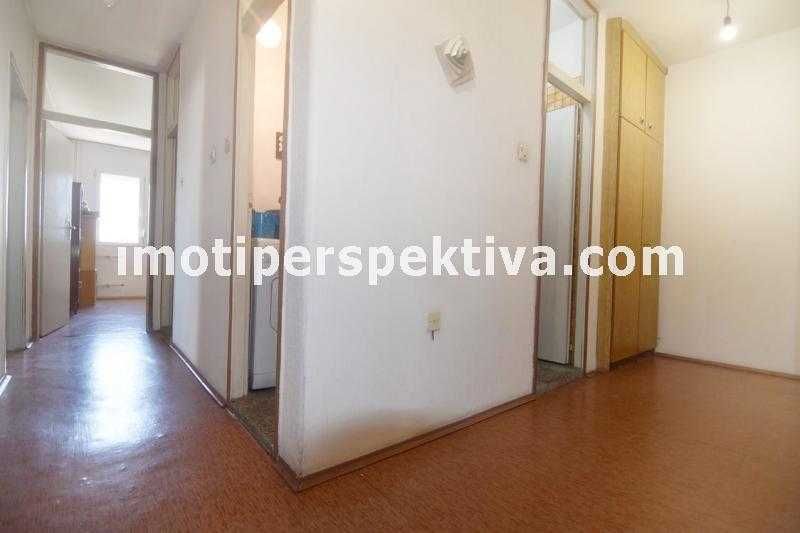 Продава се Тристаен апартамент в Пловдив, Тракия - 90 кв.м за 1867 €/кв.м - Снимка #13