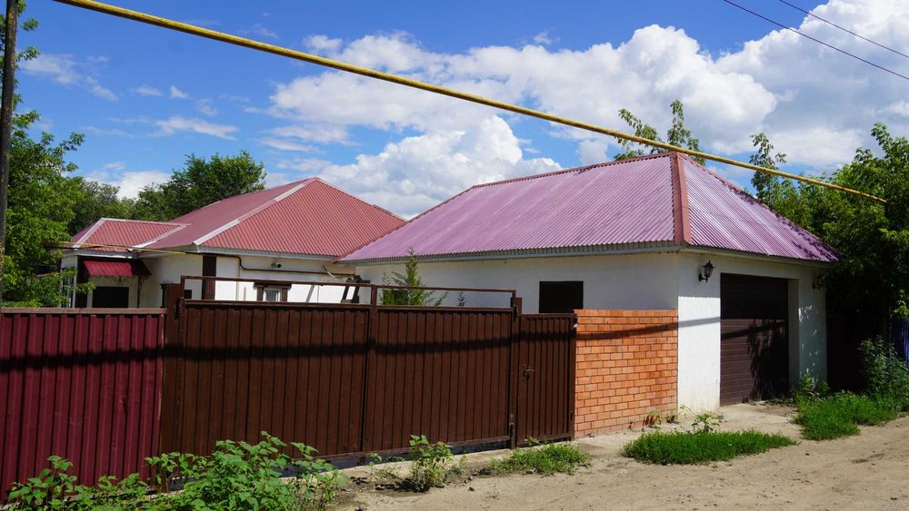 продам Дом на разбор