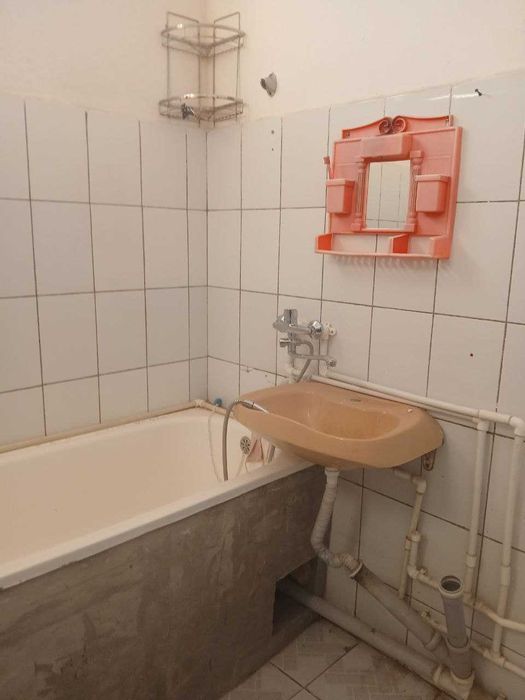 Продается 2х комнатная кирпичная квартира ор р 5 мкр