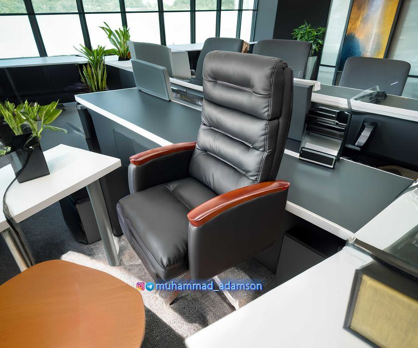 Кресло руководительское Hyper доставка бесплатная, гарантия, качество