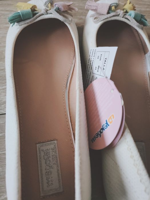 Обувки за момиче Mayoral, номера 34, 35 и 38