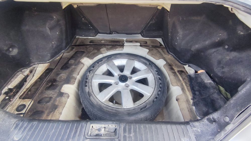 Chevrolet Epica епика