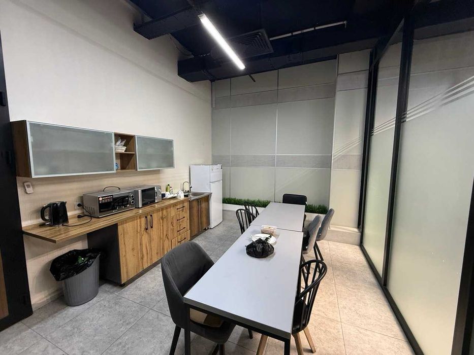 Сдам помещение в БЦ в топовом локации на ц1 Эко парк Ф33