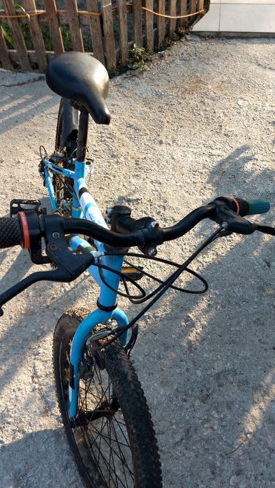 Vând bicicleta copii 9 -12 ani