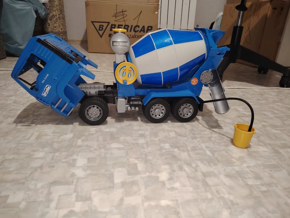 продам бетономешалку bruder