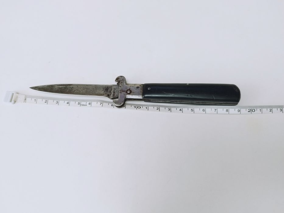 Vechi cutit de vanatoare pliabil Frosolone, Italia, anii 40'