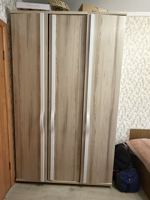 Продаем шкаф в отличном состояний