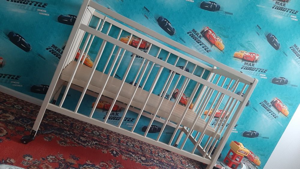 Продам детскую кровать