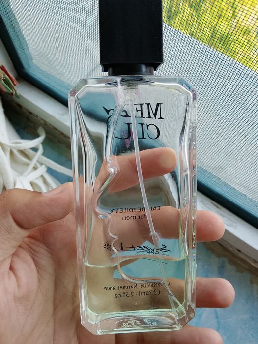 Parfum MEN'S CLUB în stare bună