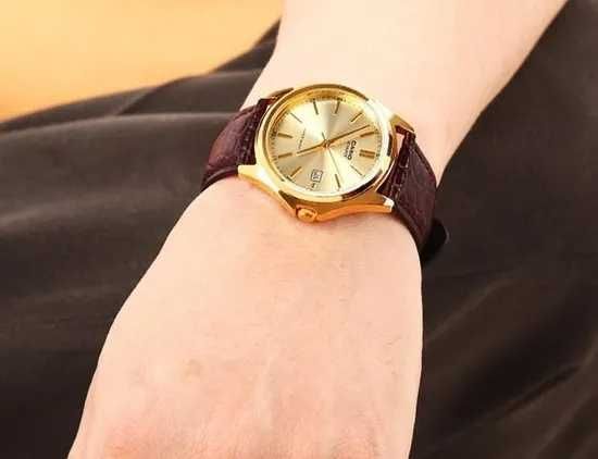 Наручные часы Casio