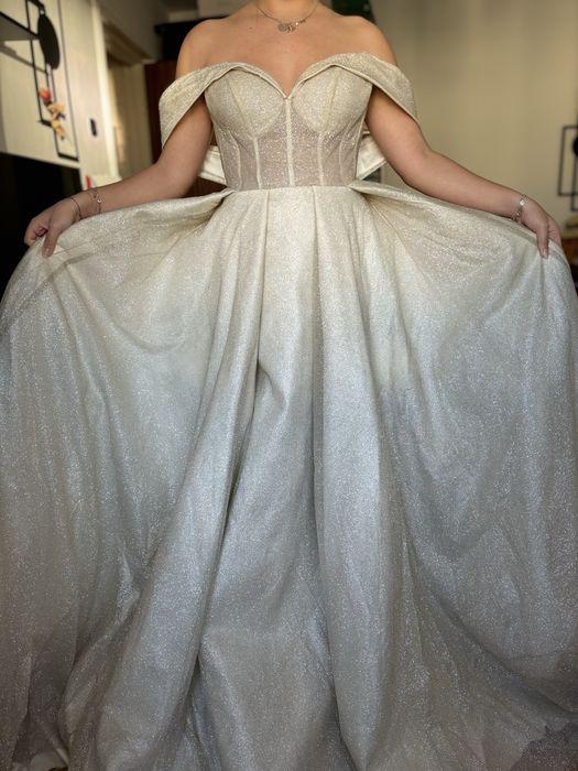 Rochie de mireasa printesa/cinderella cu trena Ayes Moda Haute Couture