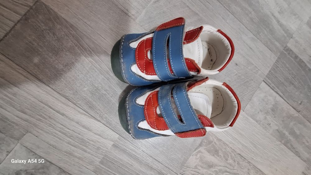 Детски обувки 21 номер