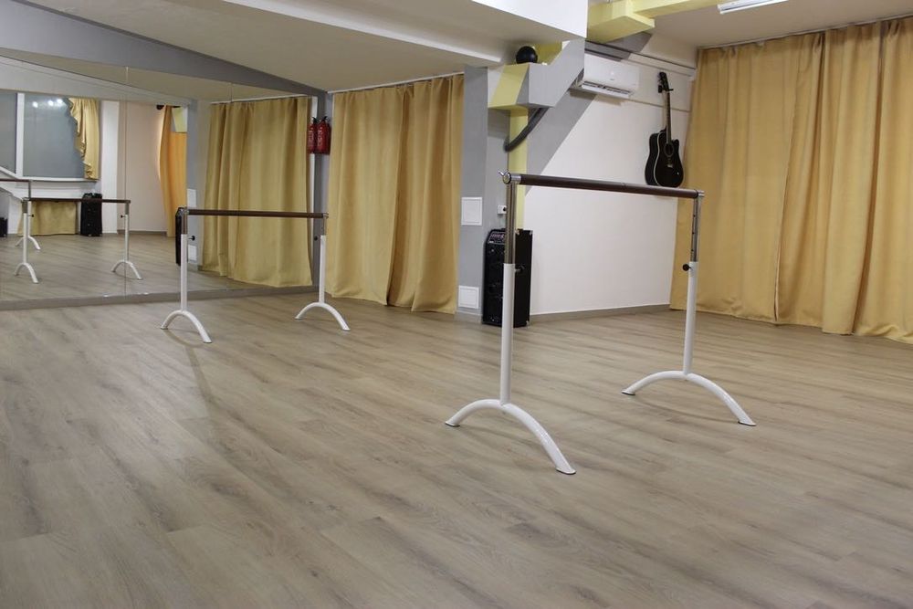 Дава се под наем Зала за събития в Варна, Център -  кв.м за 15.3 € - Снимка #8