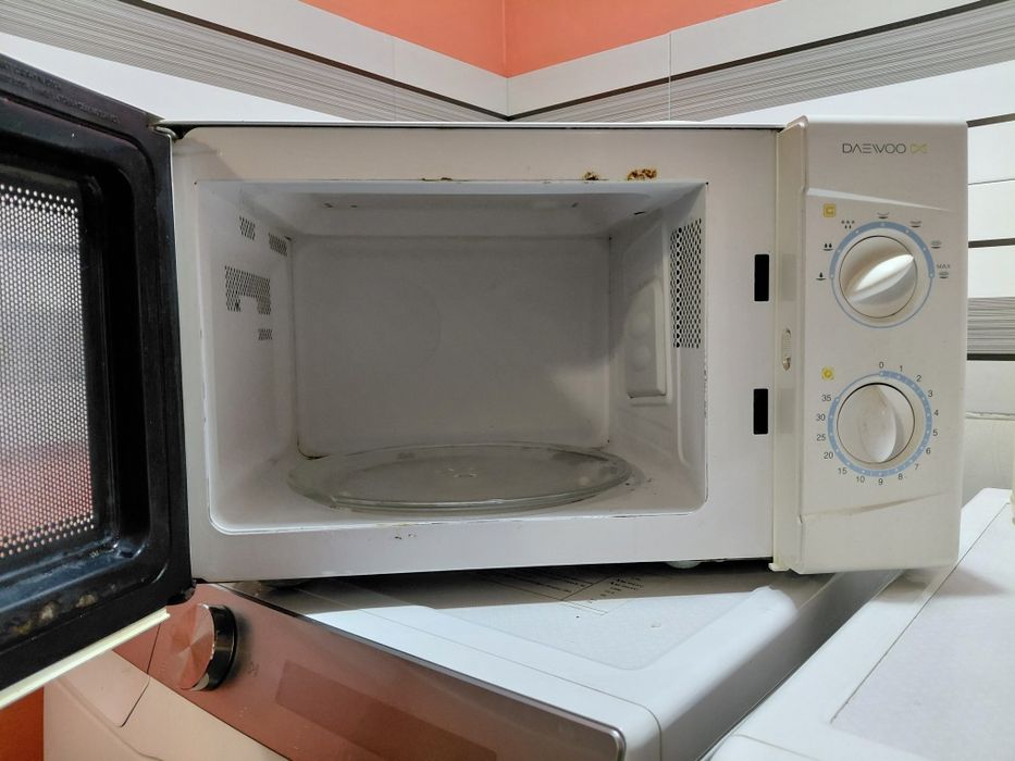 Микроволновка DAEWOO б/у