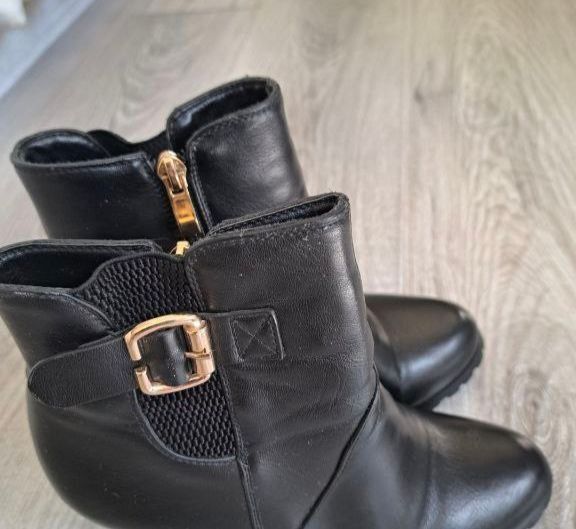 Женские сапоги, демисизонные.