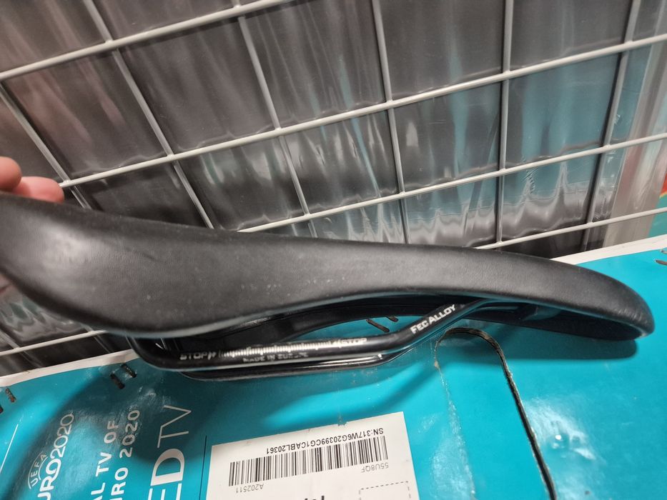 [Sa cursiera sosea] Selle Italia Q-bik flow, neagra, sine Fe-C