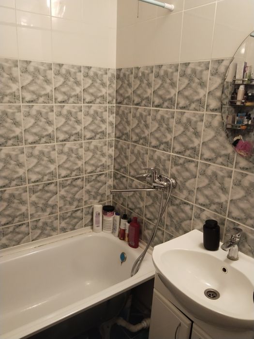 Продается 2 комнатная квартира