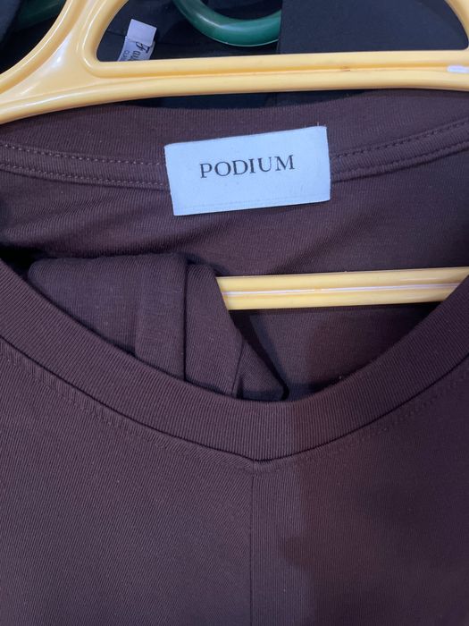 двойка коричневая с брюками