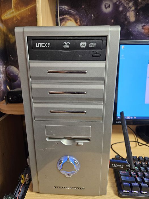 Продам  компьютер