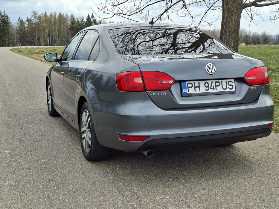 Vand Vw Jetta 1.6 tdi 2012