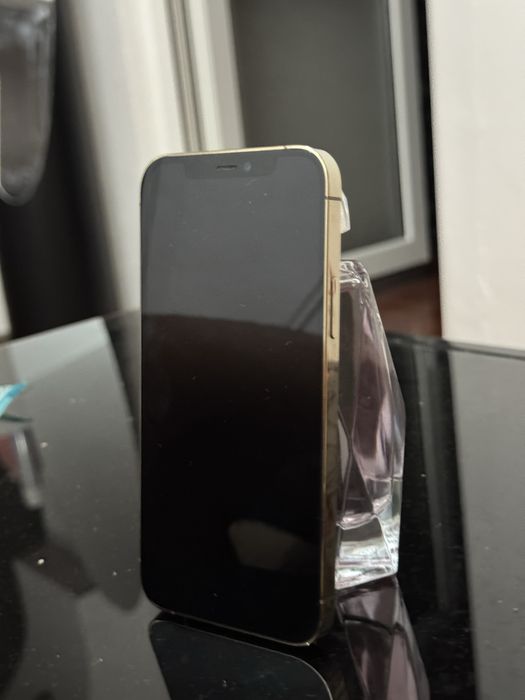 Vand iPhone 12 Pro