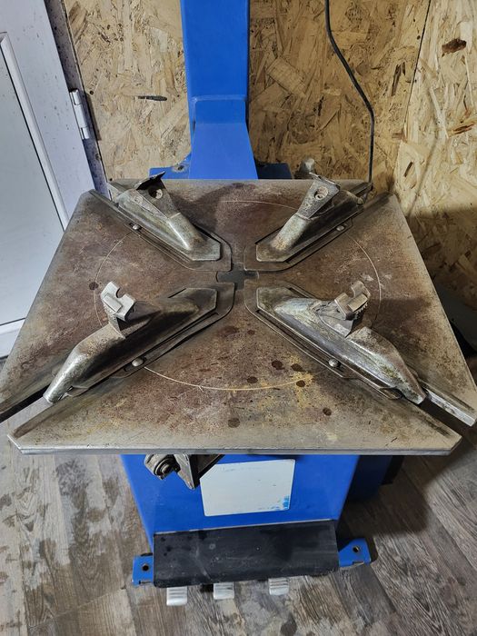 Станок шиномонтажный