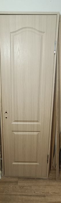 Продам межкомнатные двери