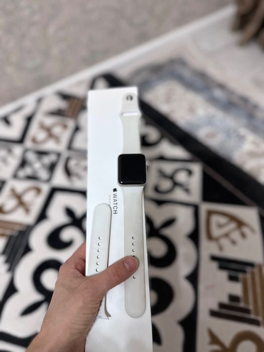 Продается Apple Watch 3 series