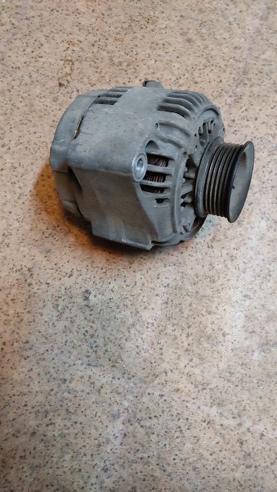 Генератор Тойоты Марк чайзер