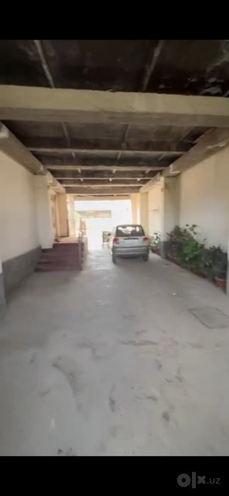 Srochna uchaska sotiladi narxlari kelishiladi
