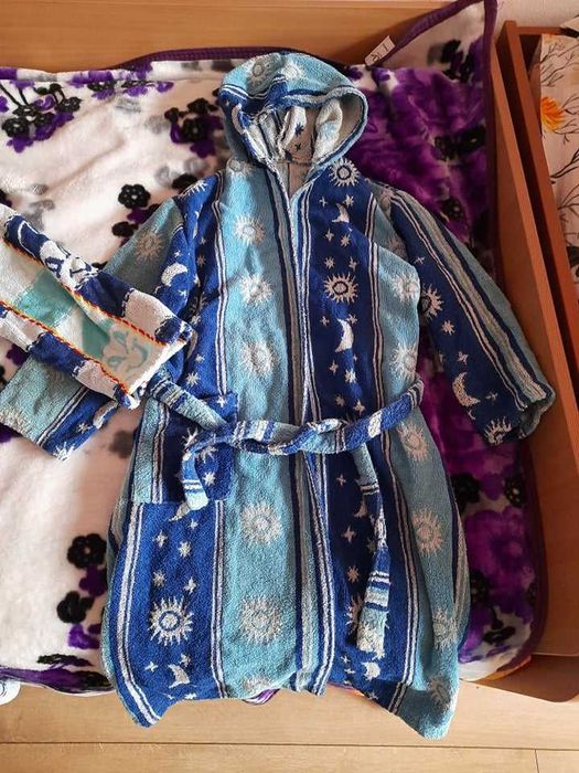 Много приятни на допир детски халати от 100% памук.