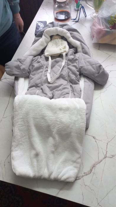 Детский зимний комбинезон