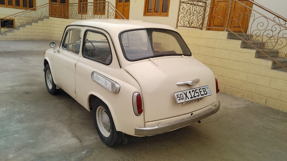 Автомобиль  ЗаЗ 965