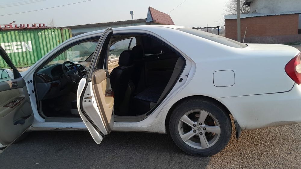 Продам Тойота Камри