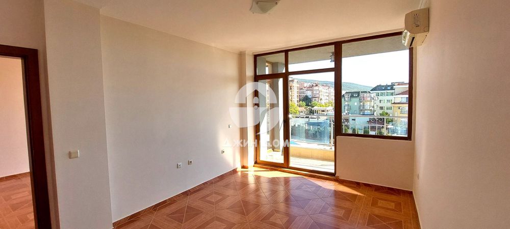 Продава се Двустаен апартамент в Свети Влас - 74 кв.м за 1515 €/кв.м - Снимка #2