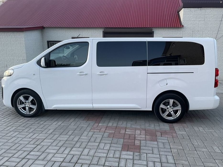 Delegatsiya va mehmonlar uchun transport xizmati O'zbekiston bo'ylab