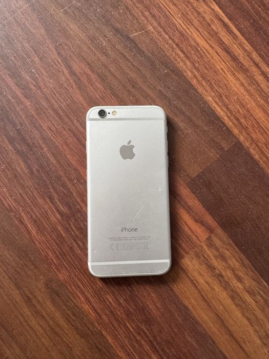 Vand iphone 6   .