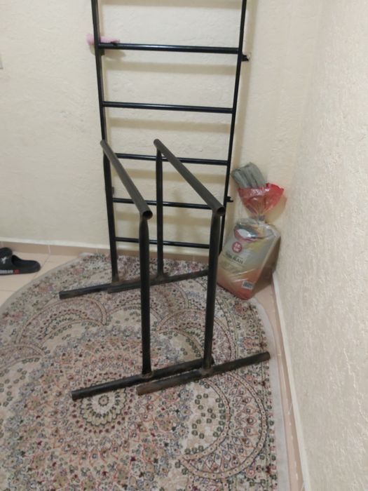 Продам турник,бруся напольный!!!