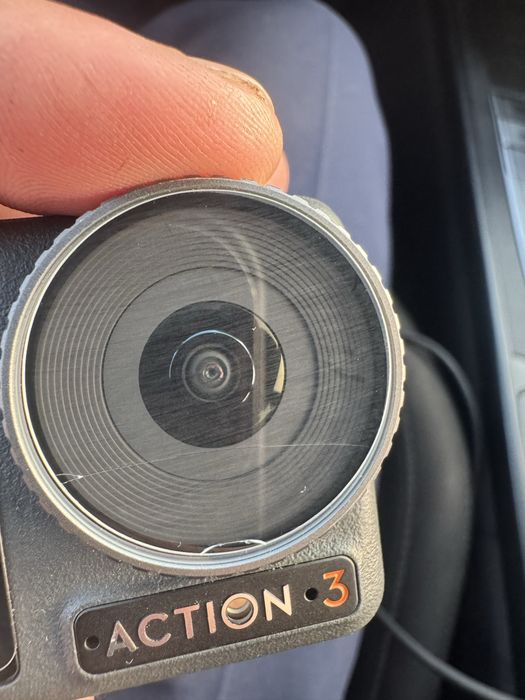 Продам Action 3 с micro kard 512 gb