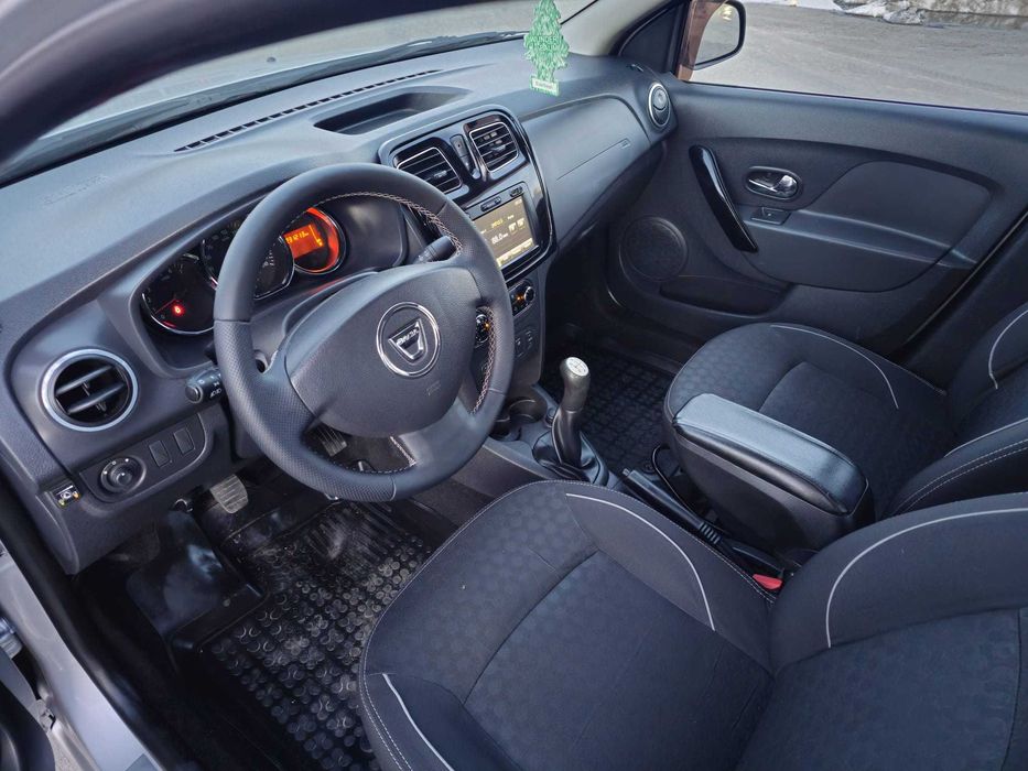 Dacia Logan + G.P.L. - Editie Aniversara Limitata- extra full