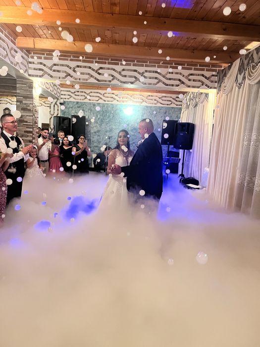 Spot luminos dansul mirilor/ Baloane fum/Oglinda foto/ Fum greu